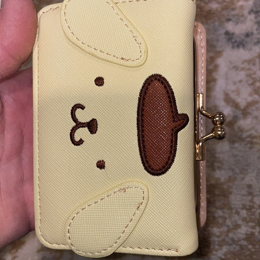 Pompompurin Kisslock Bifold Faux Leather Wallet - Picture 9 of 13
